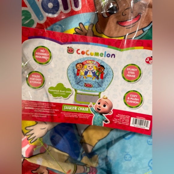 New CoComelon Kids Foldable Saucer Chair- Blue and Green - Picture 6 of 6